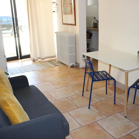 Agreable Appartement P2 Centre Ville Au Calme. Nîmes Eksteriør bilde