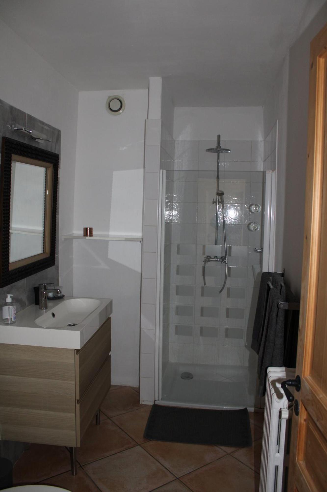 Agreable Appartement P2 Centre Ville Au Calme. Nîmes Eksteriør bilde