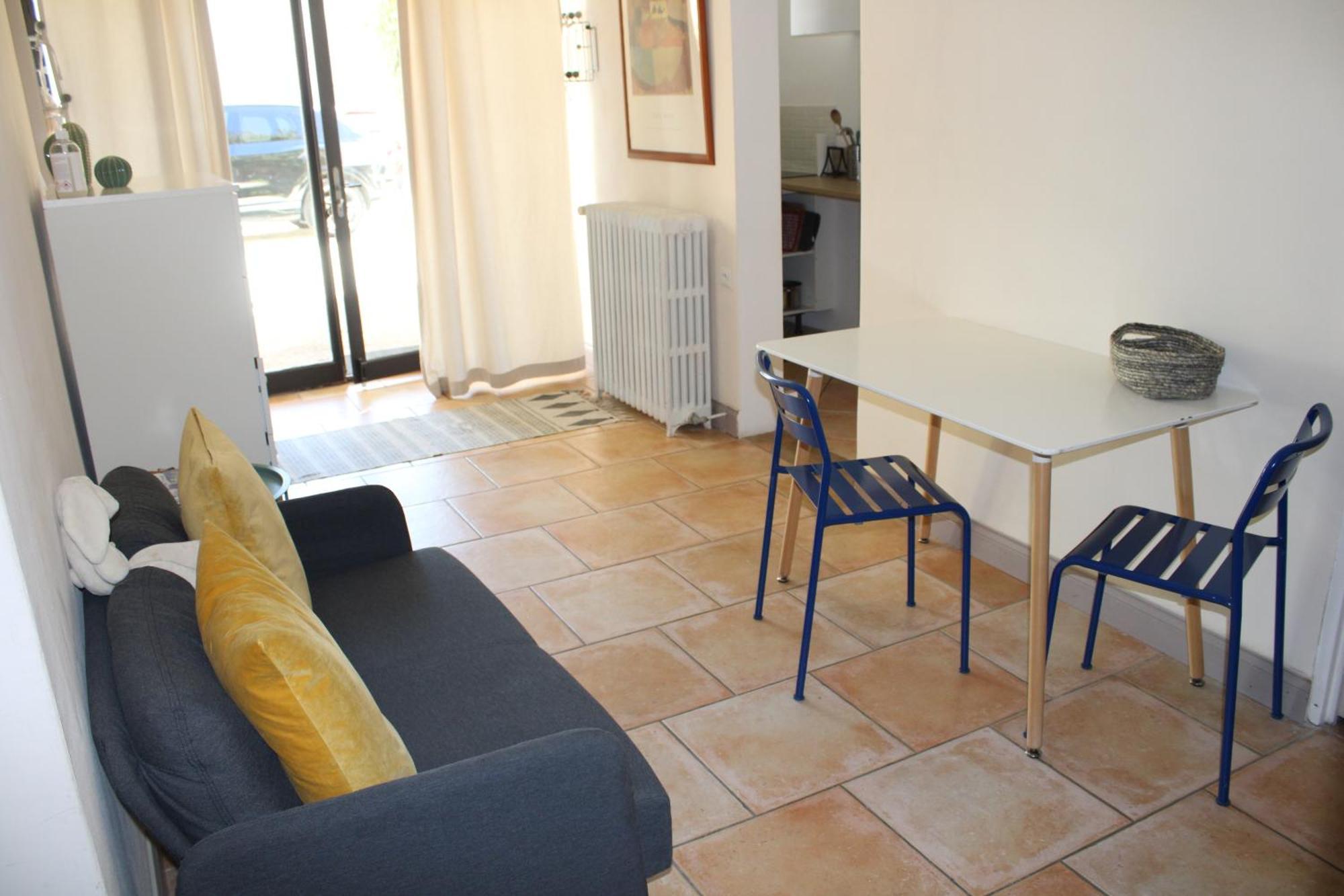 Agreable Appartement P2 Centre Ville Au Calme. Nîmes Eksteriør bilde